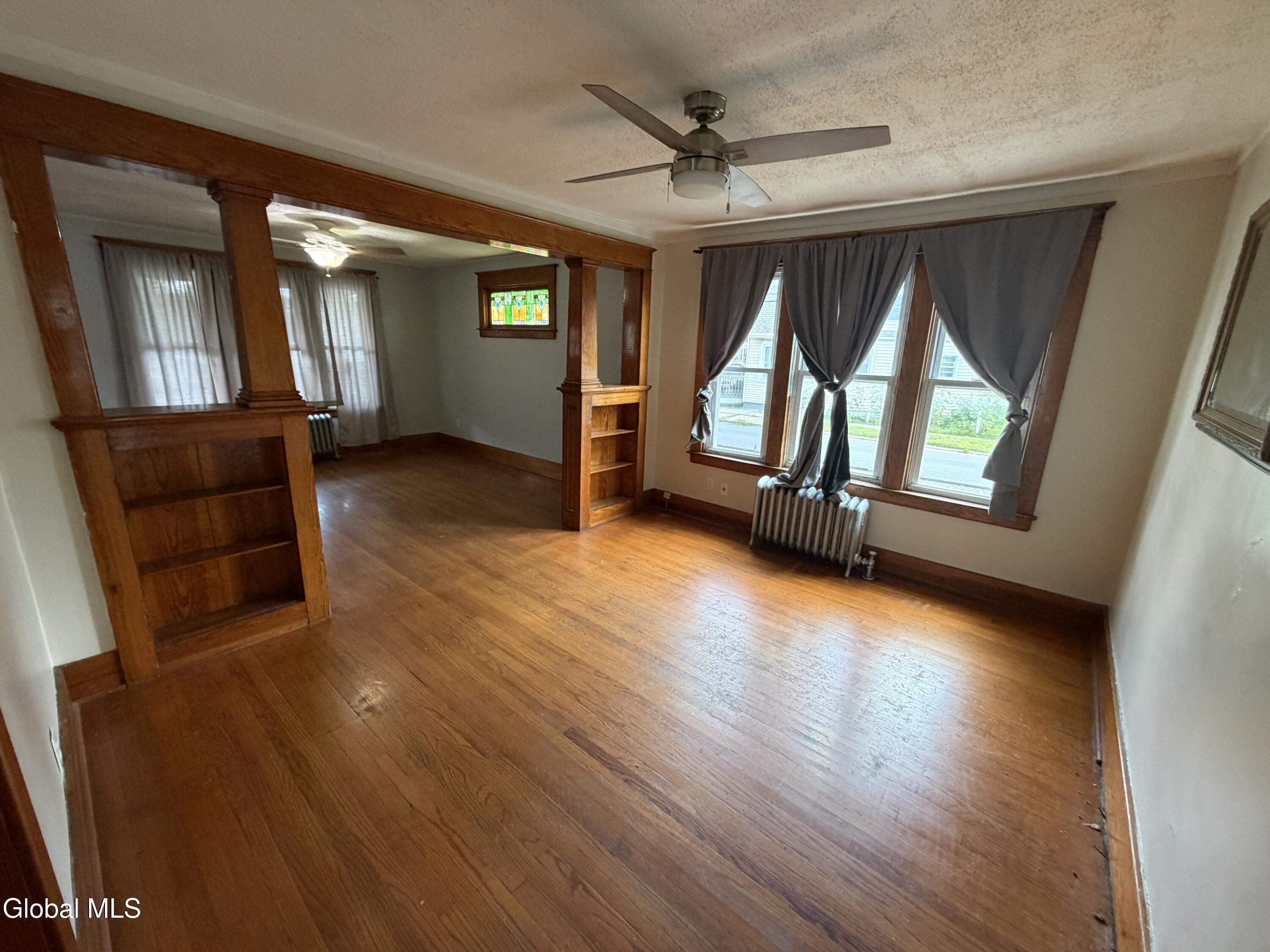 1162 Forest Road Schenectady NY 12303