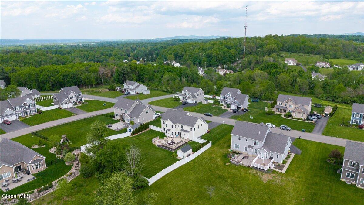 46 Haywood Lane Rensselaer NY 12198