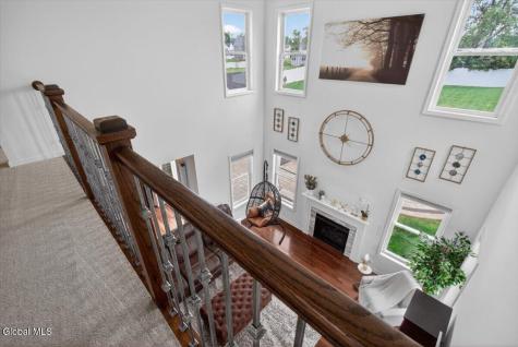 46 Haywood Lane Rensselaer NY 12198
