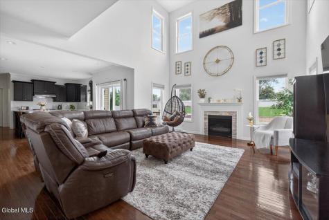 46 Haywood Lane Rensselaer NY 12198