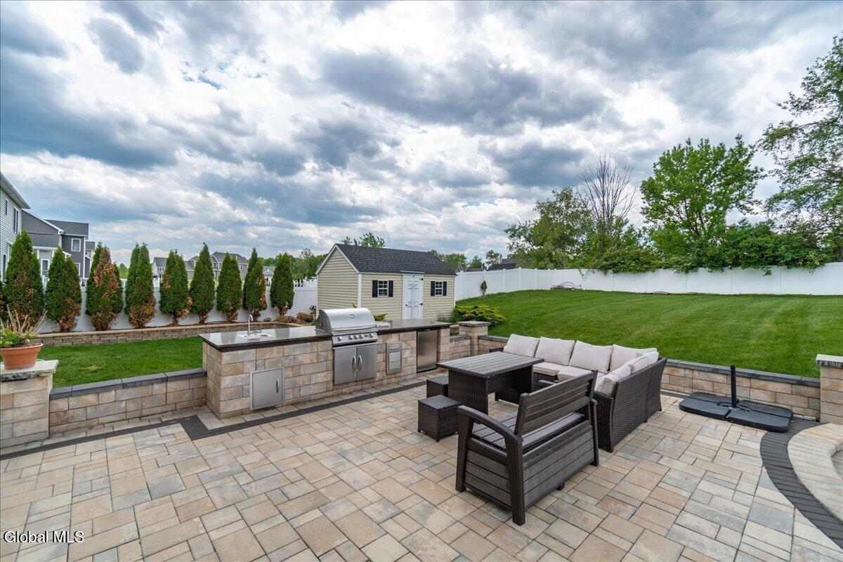 46 Haywood Lane Rensselaer NY 12198