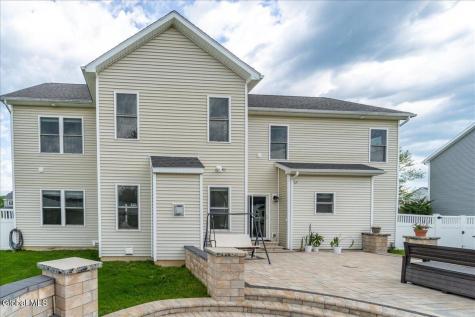46 Haywood Lane Rensselaer NY 12198
