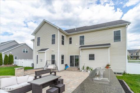46 Haywood Lane Rensselaer NY 12198