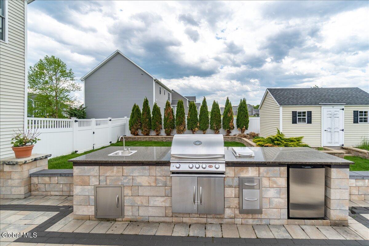 46 Haywood Lane Rensselaer NY 12198