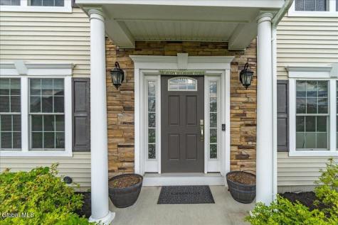 46 Haywood Lane Rensselaer NY 12198