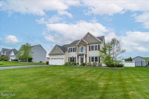 46 Haywood Lane Rensselaer NY 12198