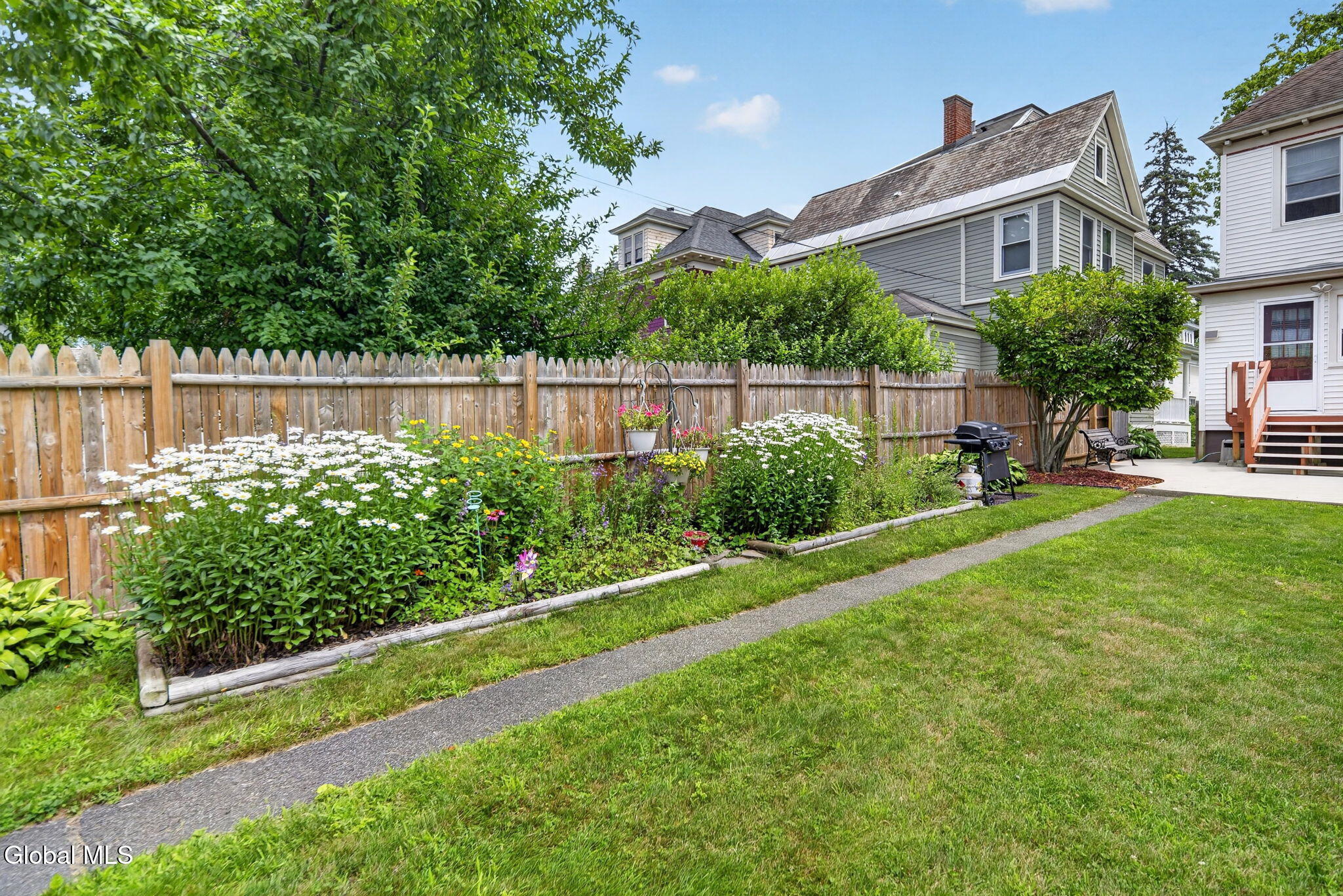 1071 Parkwood Boulevard Schenectady NY 12308
