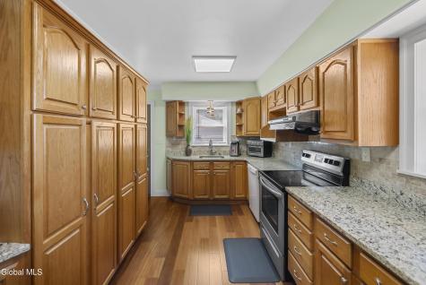 8 Belle Avenue Latham NY 12110