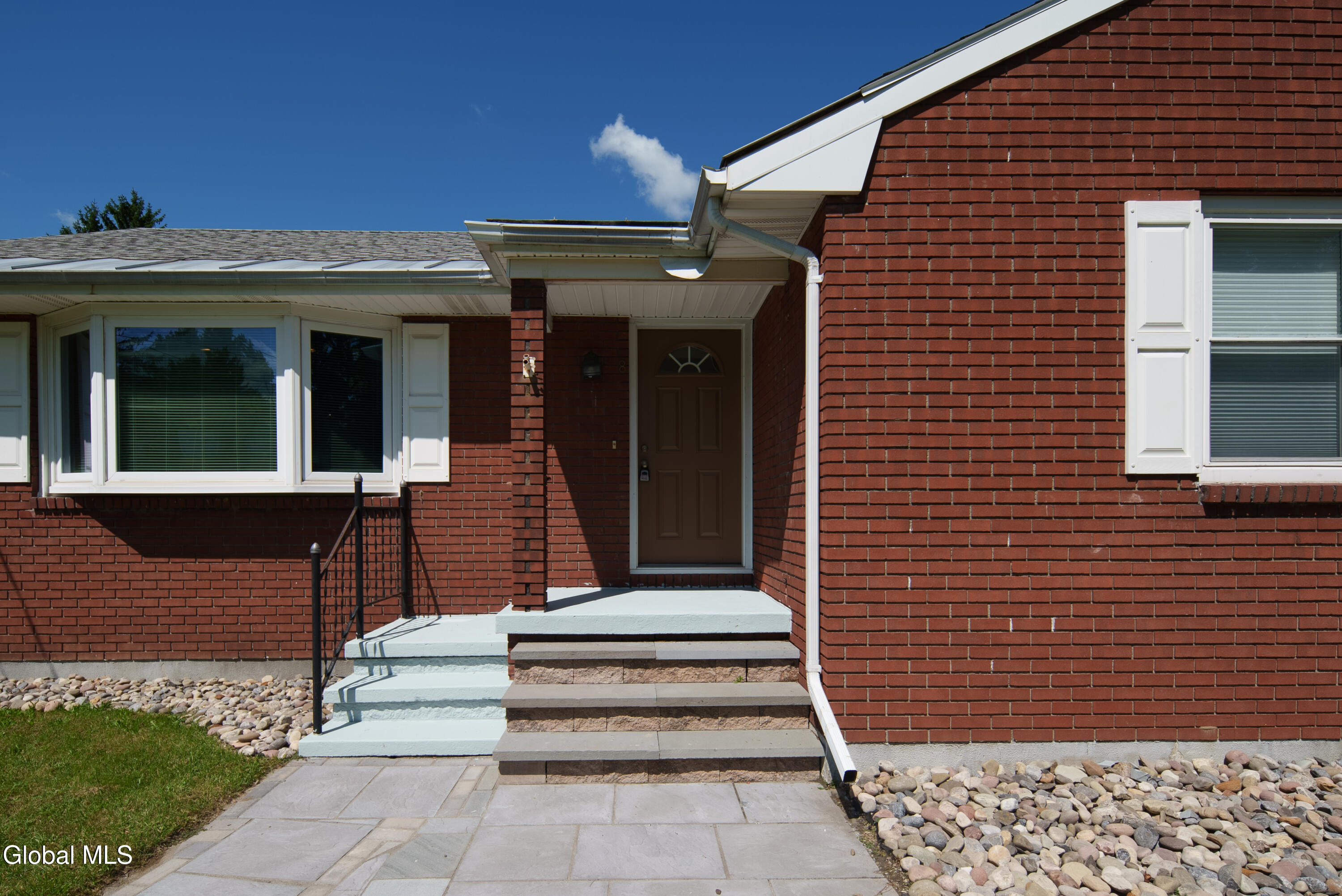 8 Belle Avenue Latham NY 12110