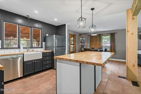 1079 Winne Road Niskayuna NY 12309
