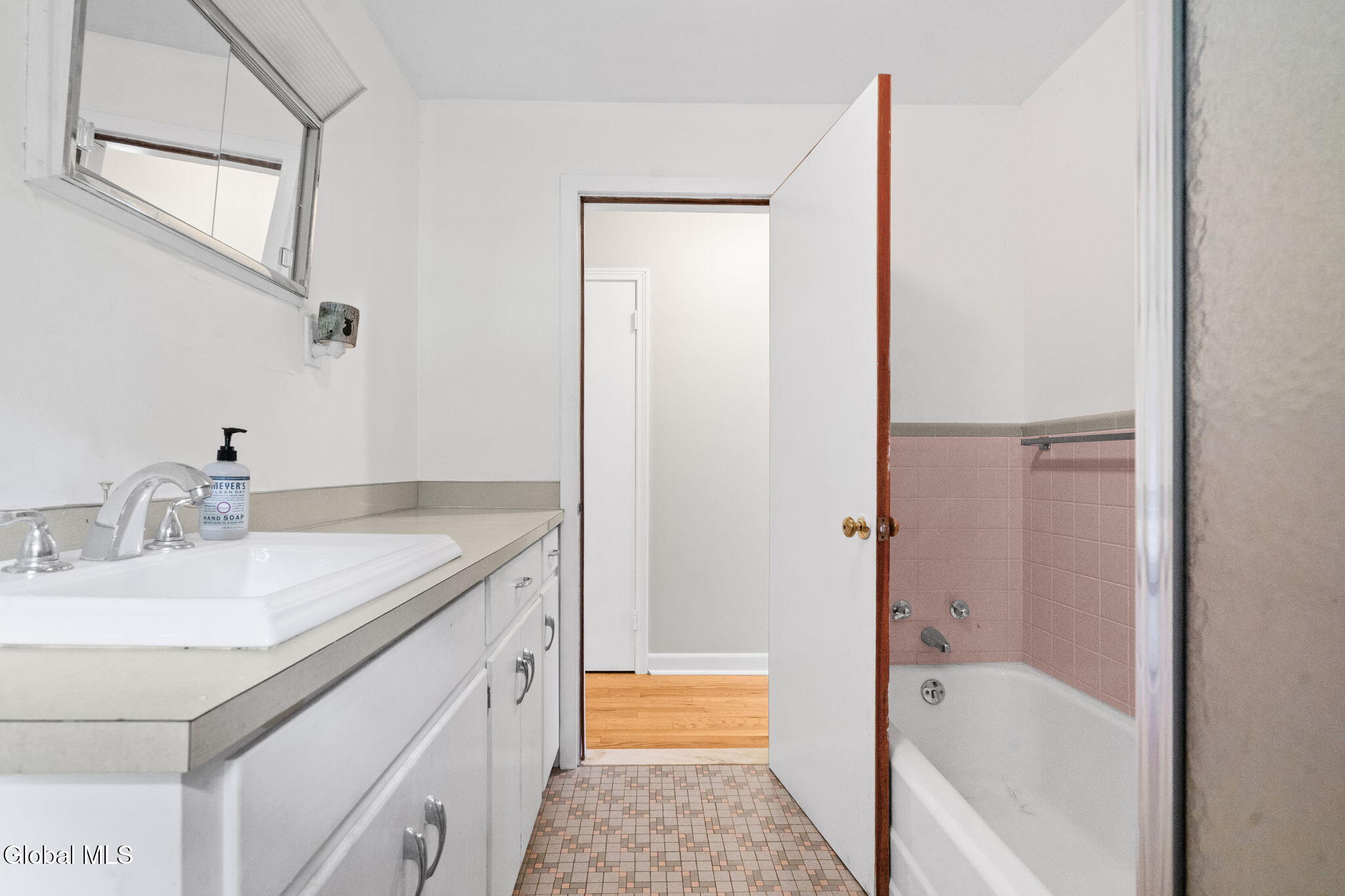 1079 Winne Road Niskayuna NY 12309