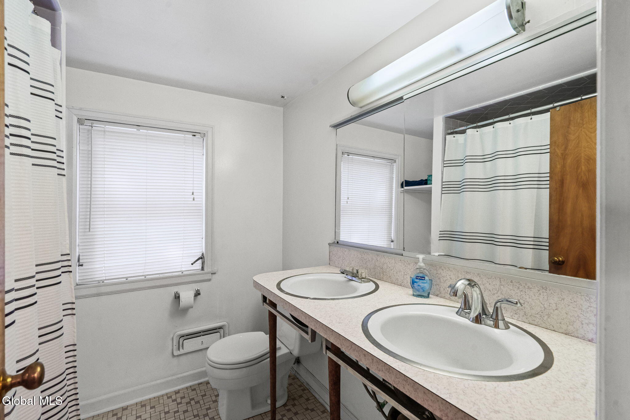 1079 Winne Road Niskayuna NY 12309