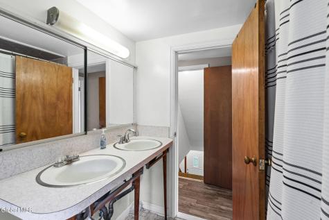 1079 Winne Road Niskayuna NY 12309