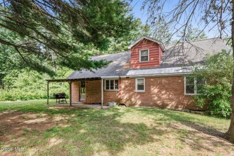 1079 Winne Road Niskayuna NY 12309