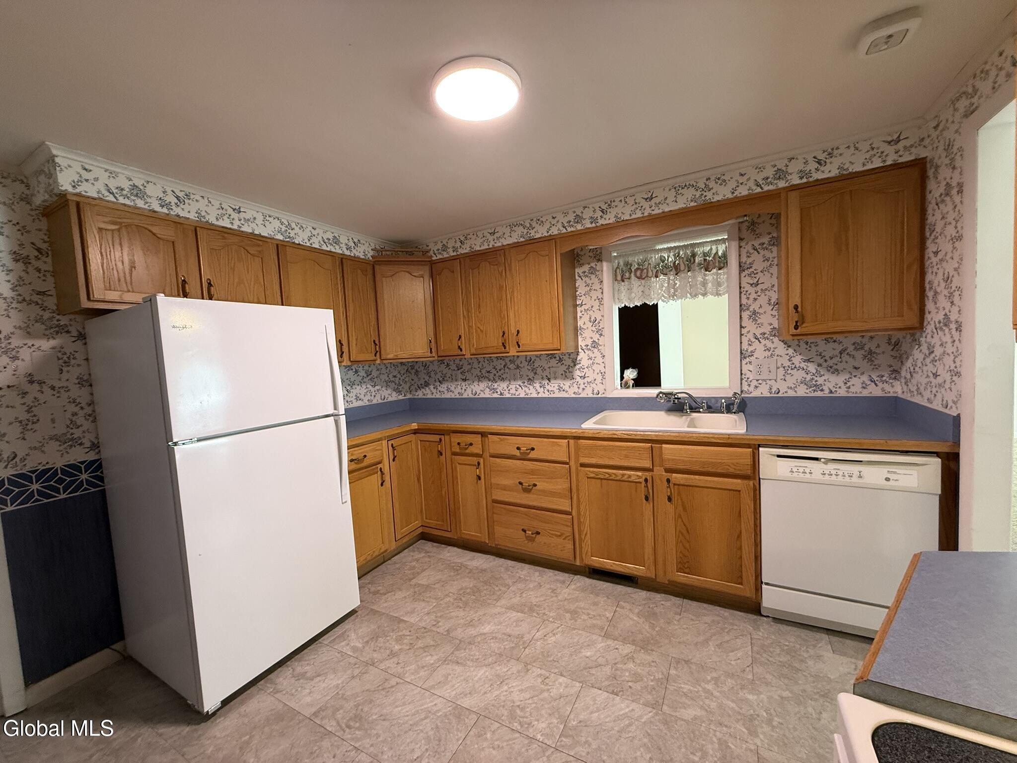 164 West Mountain Road Queensbury NY 12804