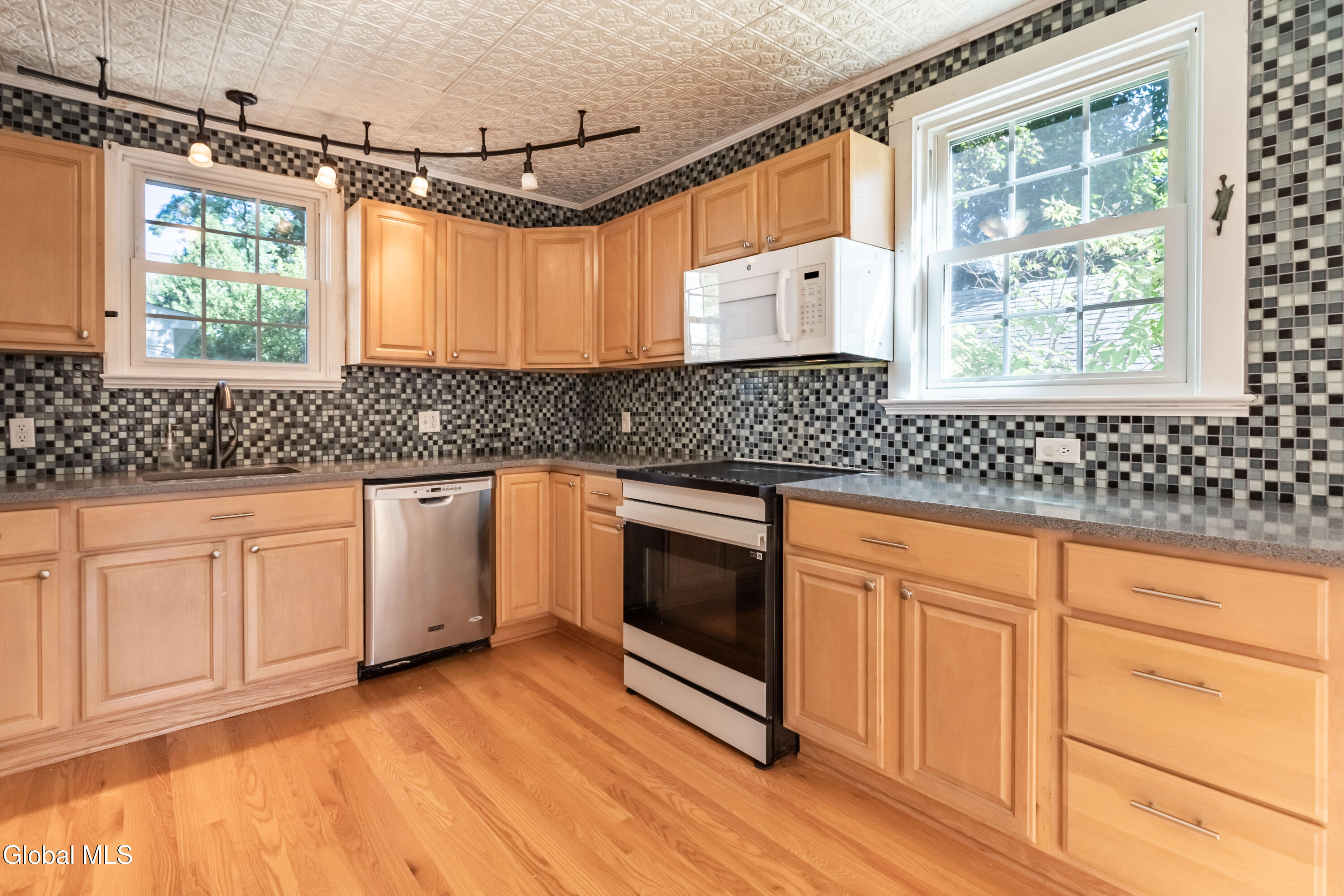 439 Wellington Road Delmar NY 12054