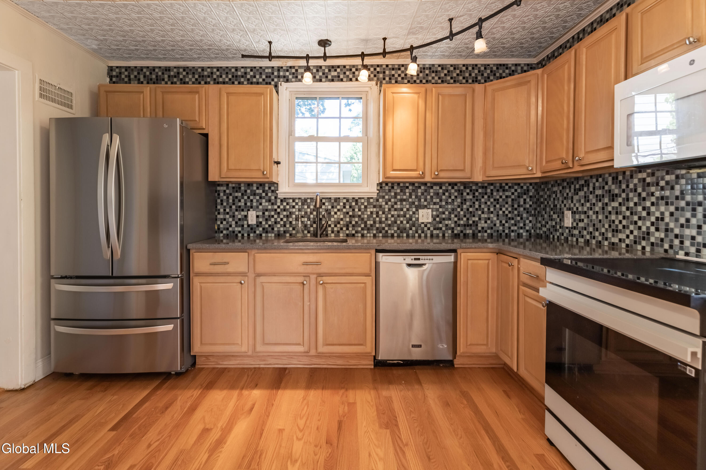 439 Wellington Road Delmar NY 12054