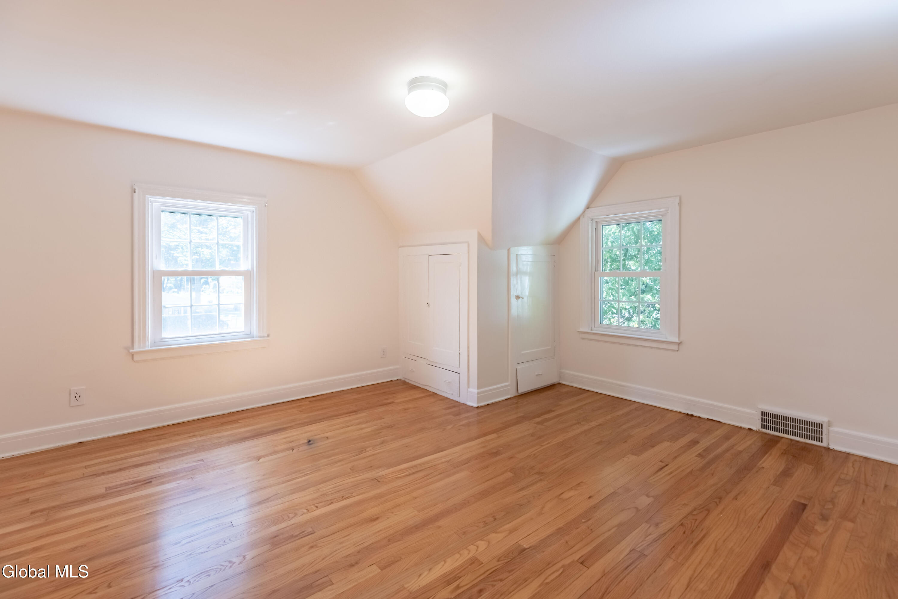 439 Wellington Road Delmar NY 12054
