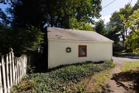 439 Wellington Road Delmar NY 12054