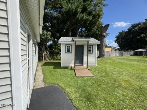 32 Sanders Avenue Scotia NY 12302