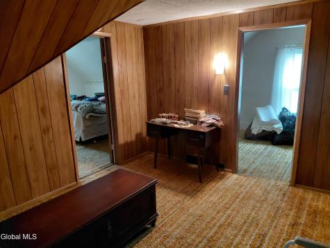 76 W 8th Avenue Gloversville NY 12078