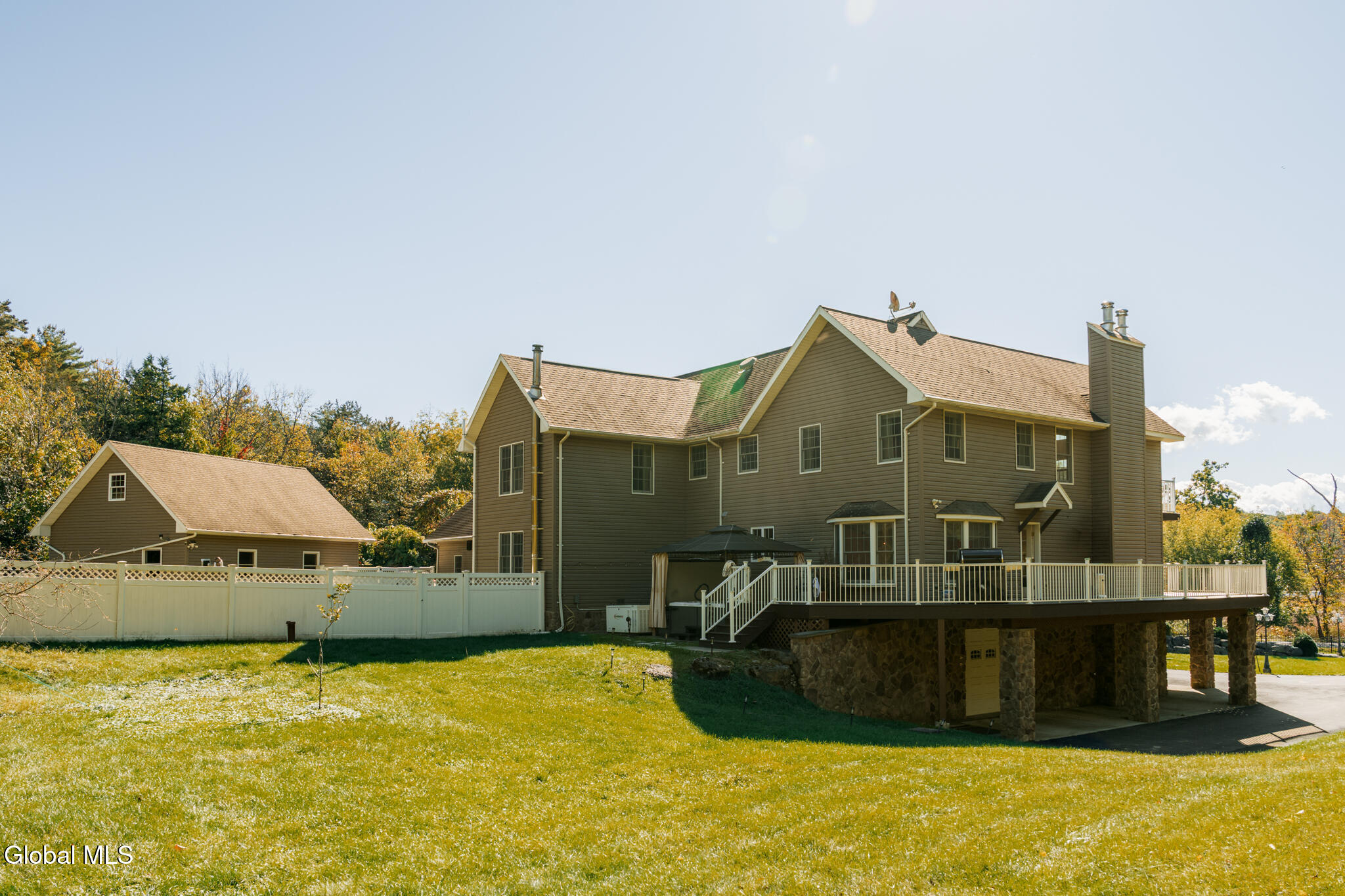 627 Green Lake Road Catskill NY 12414