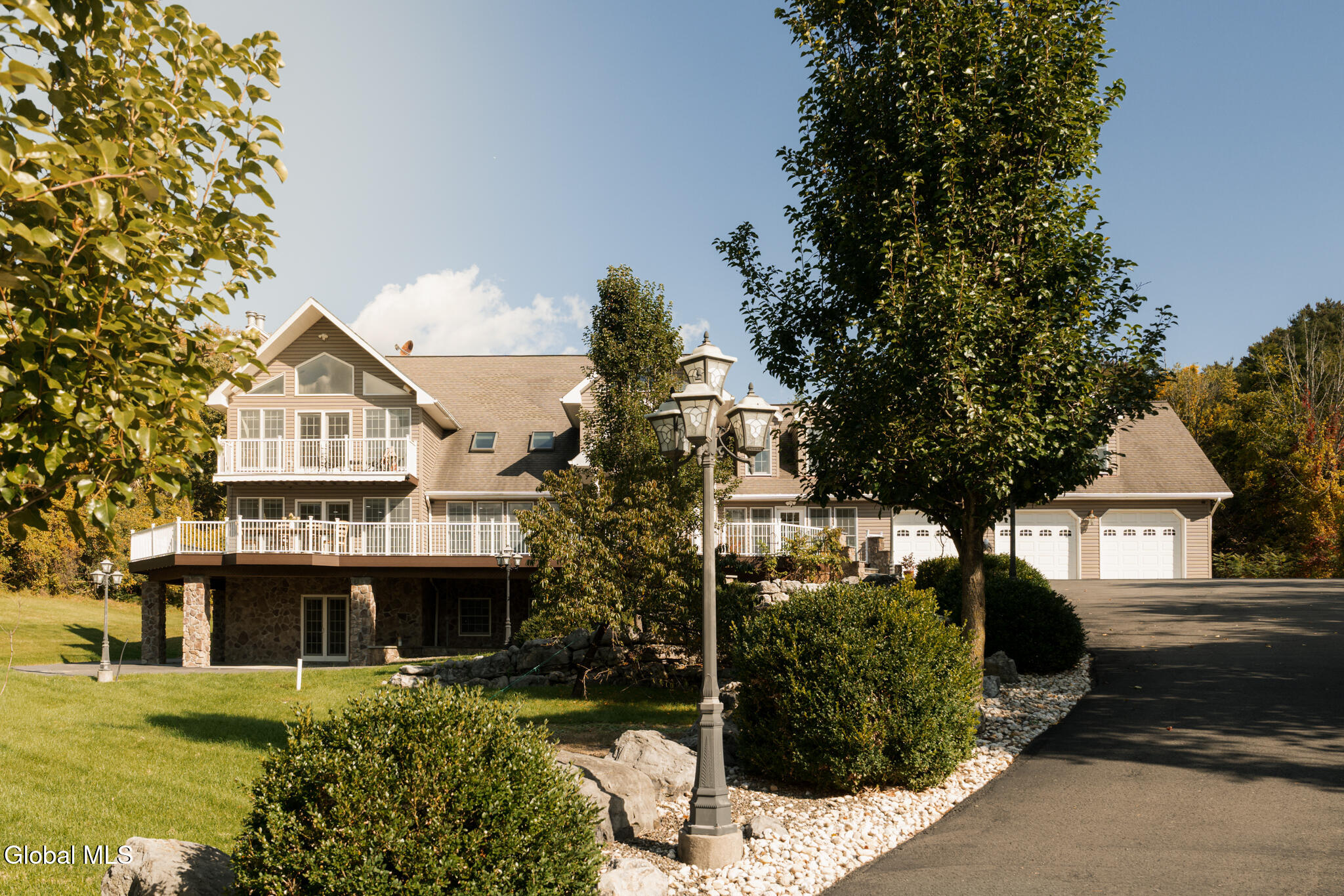 627 Green Lake Road Catskill NY 12414