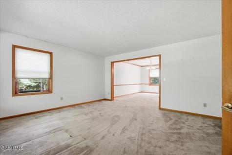 61 Sonat Road Clifton Park NY 12065