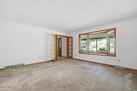 61 Sonat Road Clifton Park NY 12065