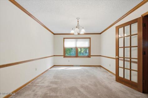 61 Sonat Road Clifton Park NY 12065