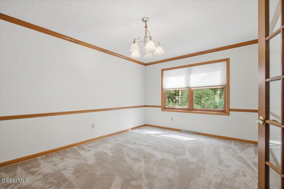61 Sonat Road Clifton Park NY 12065