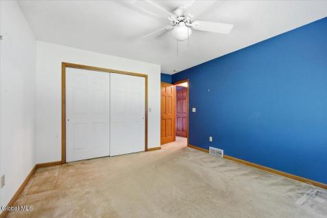 61 Sonat Road Clifton Park NY 12065