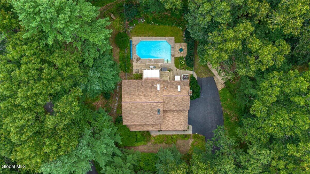 61 Sonat Road Clifton Park NY 12065