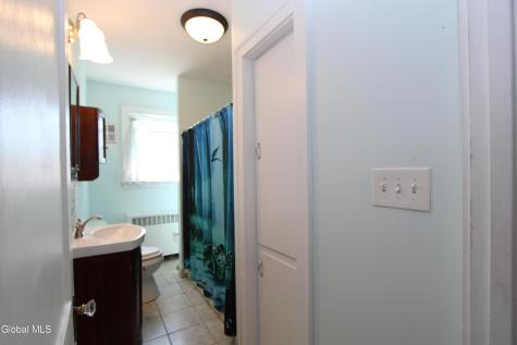 1534 Columbia Turnpike Castleton NY 12033