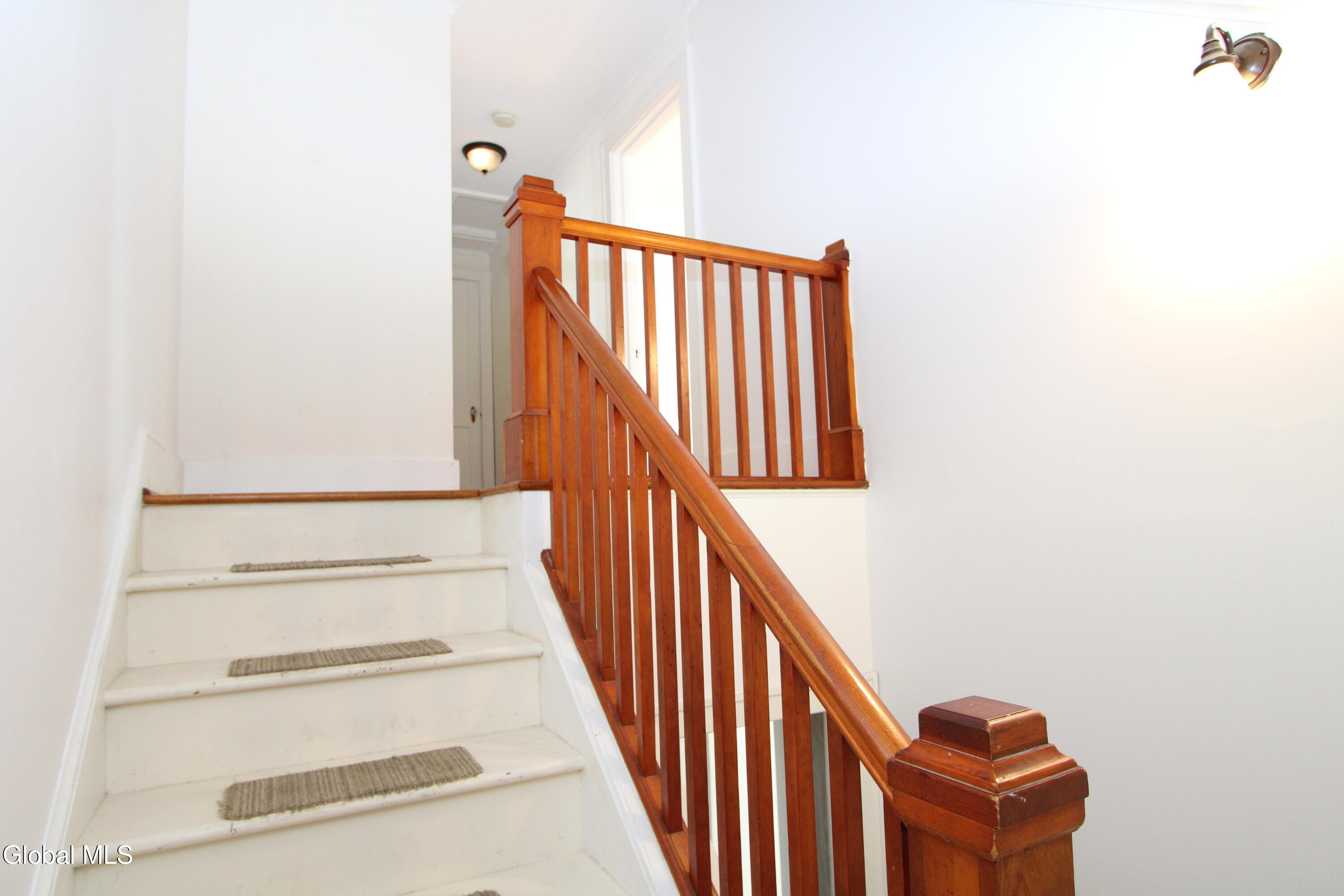 1534 Columbia Turnpike Castleton NY 12033