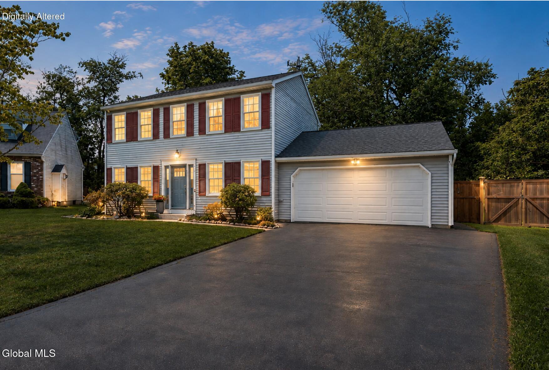 11 Brinker Circle Glenmont NY 12077