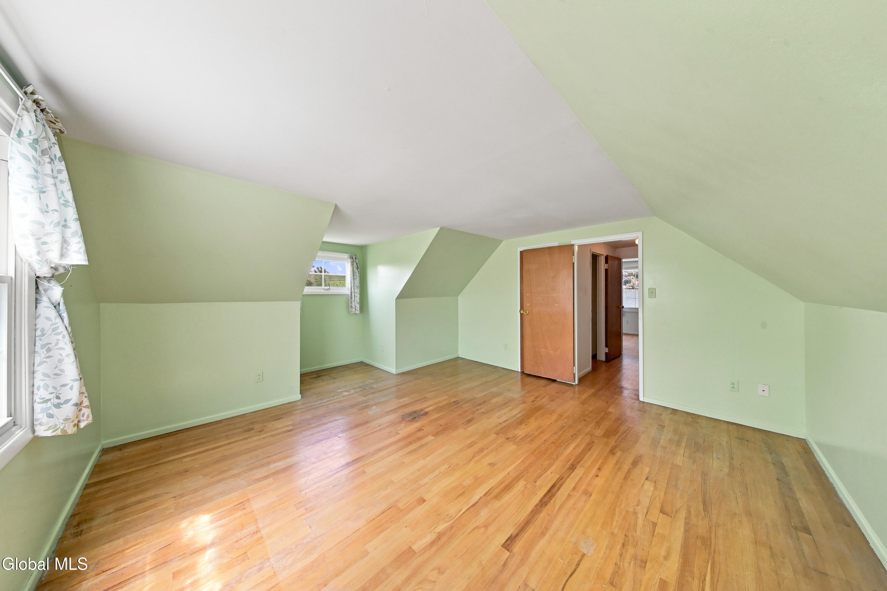 2 Oneil Street Troy NY 12180