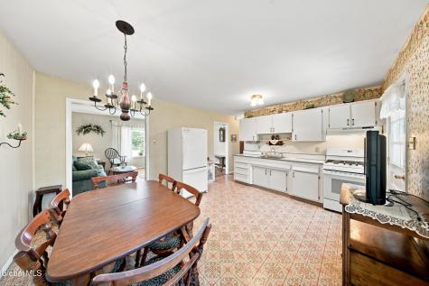 2 Oneil Street Troy NY 12180
