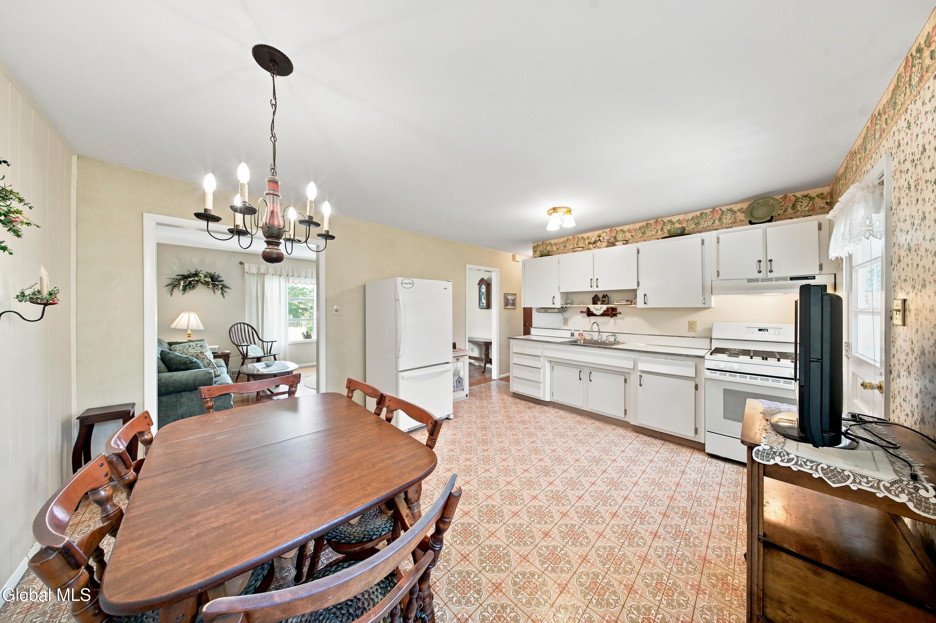 2 Oneil Street Troy NY 12180
