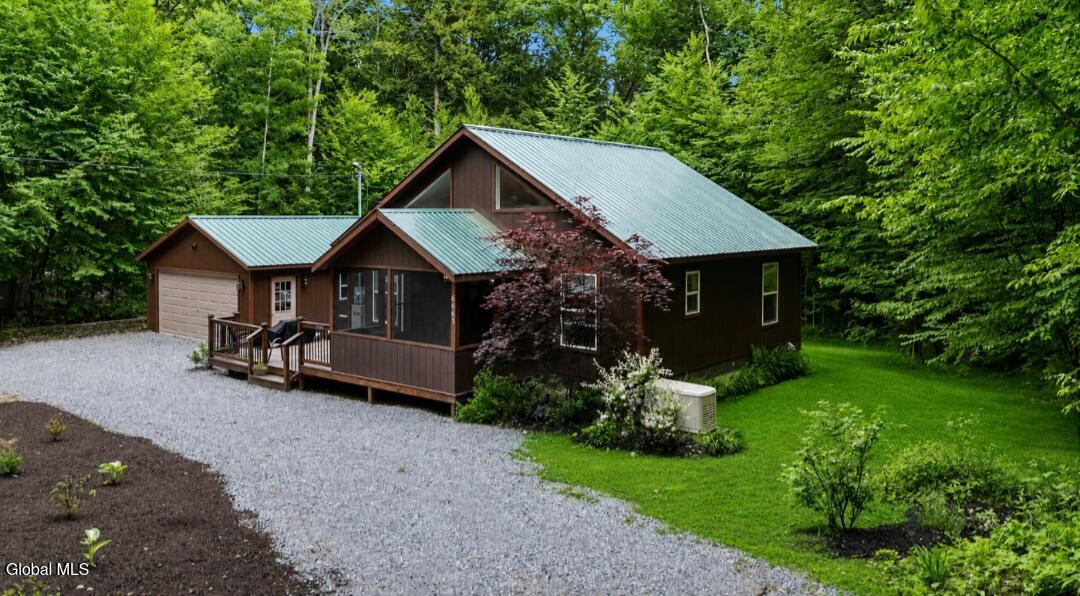 6063 Woodside Road Galway NY 12074