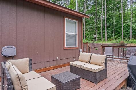 6063 Woodside Road Galway NY 12074
