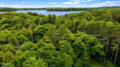 6063 Woodside Road Galway NY 12074