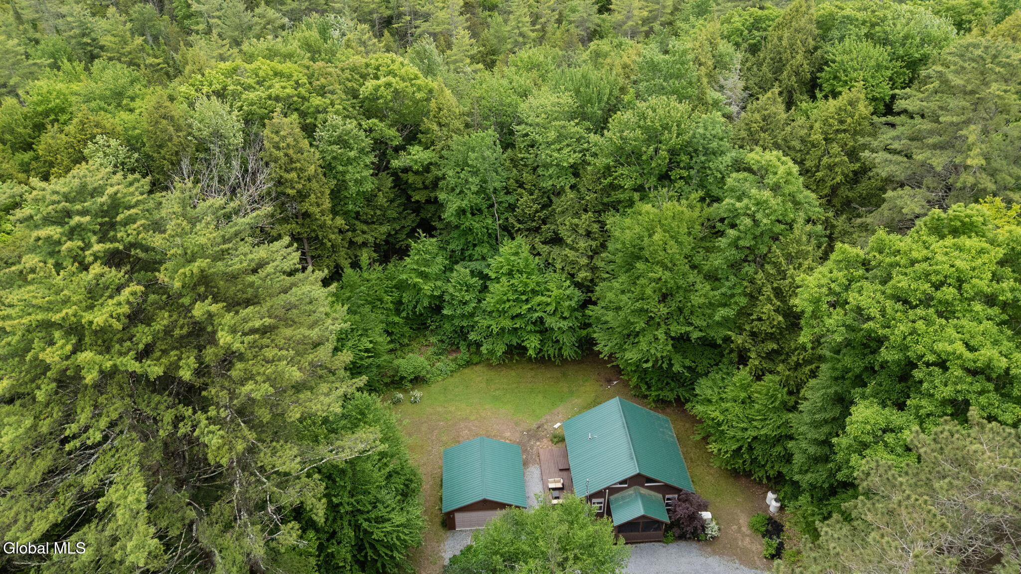 6063 Woodside Road Galway NY 12074