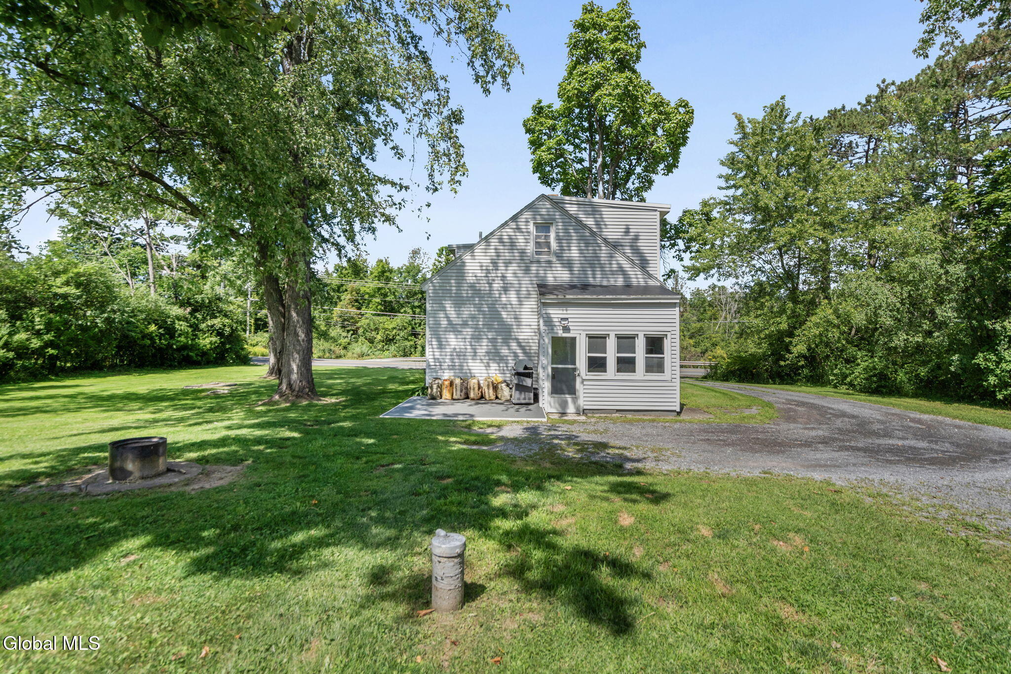 1095 Township Road Altamont NY 12009