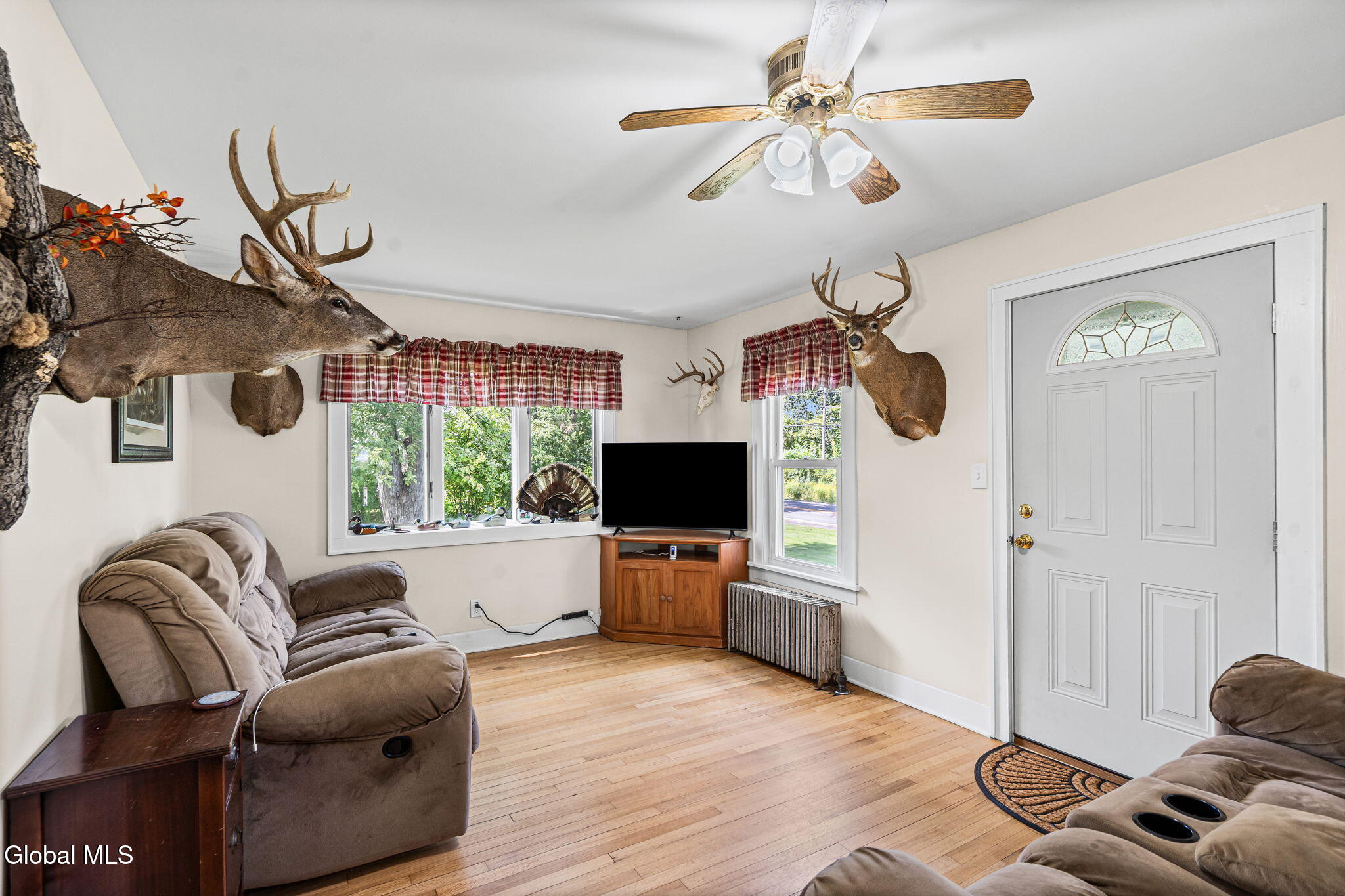 1095 Township Road Altamont NY 12009