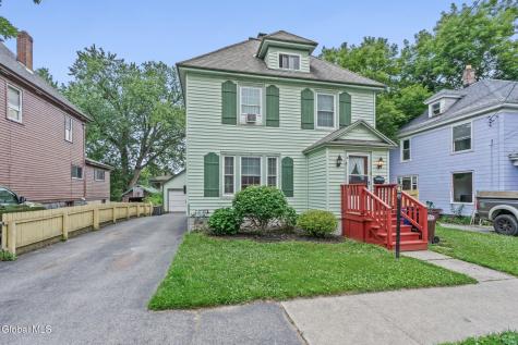 11 Alexander Street Gloversville NY 12078