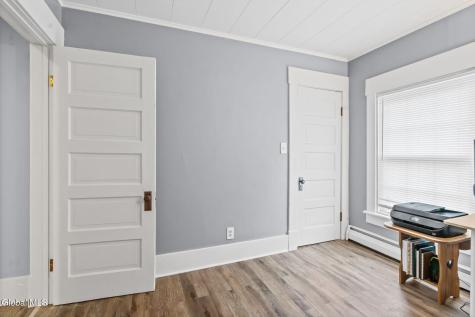 11 Alexander Street Gloversville NY 12078