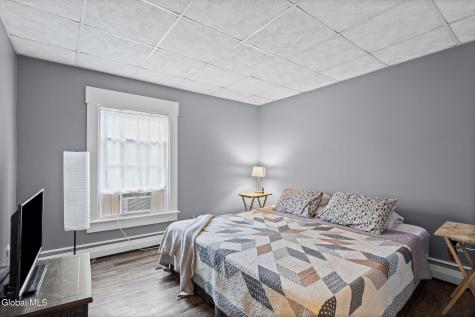 11 Alexander Street Gloversville NY 12078