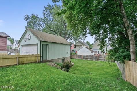 11 Alexander Street Gloversville NY 12078