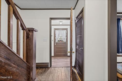 11 Alexander Street Gloversville NY 12078